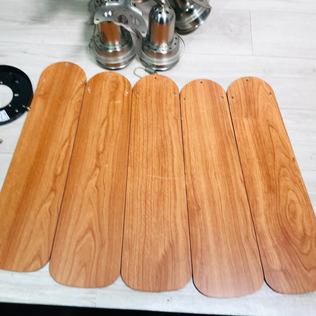 オーデリック　シーリングファンライト 4灯 ODELIC SH918