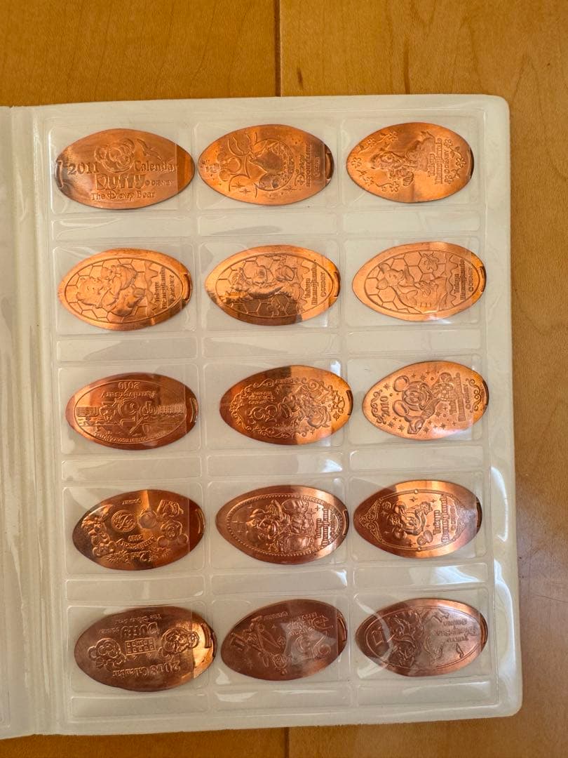 ディズニー　スーベニアメダル　60枚