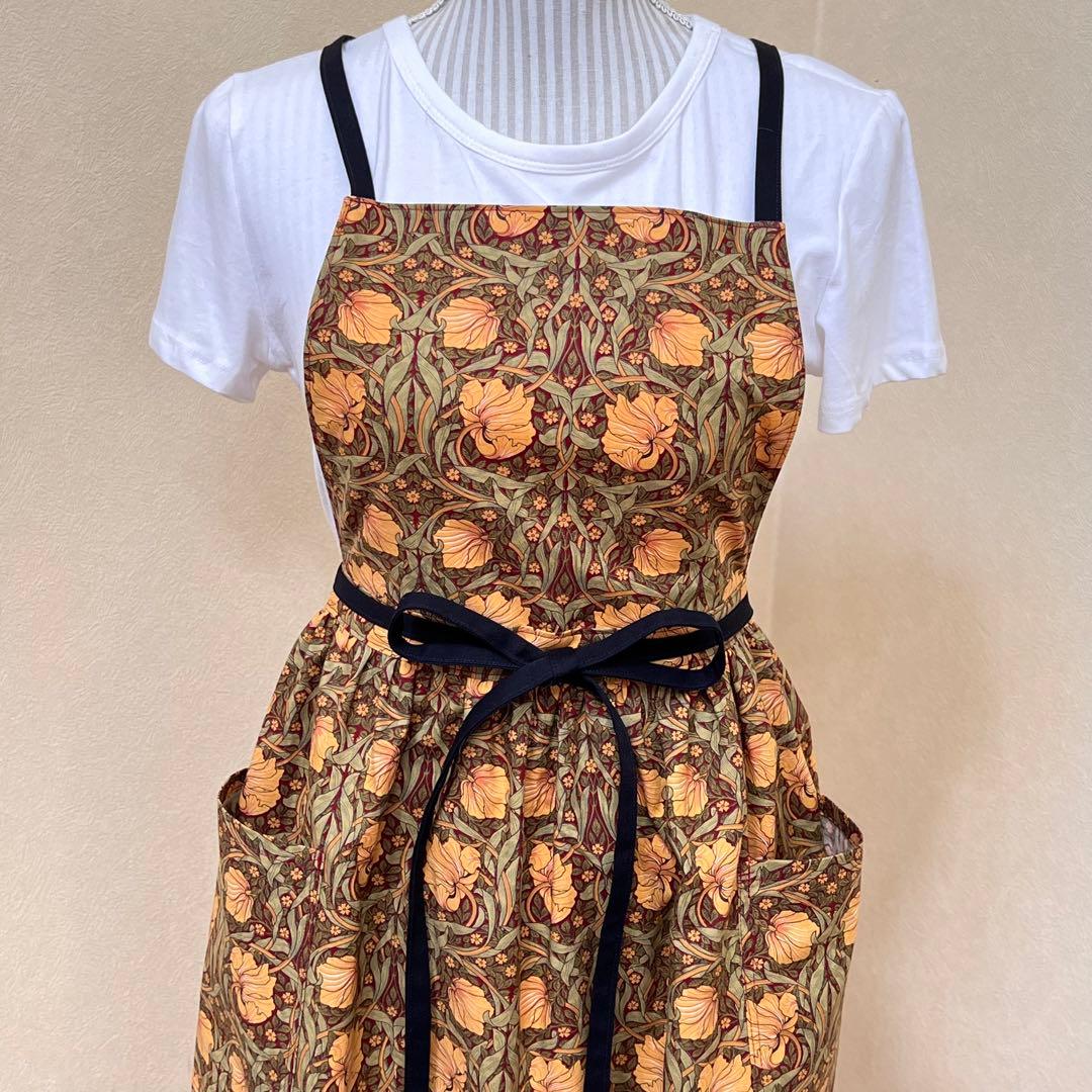 ウィリアムモリス 2wayギャザーエプロン ピンパネル ハンドメイド