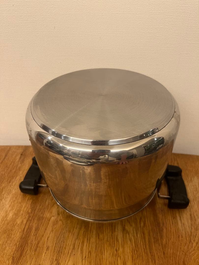 値下げしました！サーモス 真空保温調理器 シャトルシェフ 8.0L