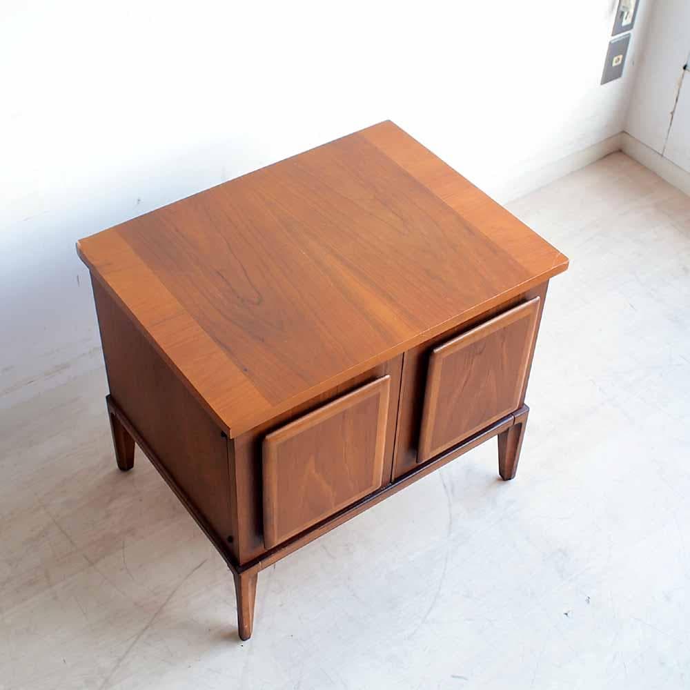 USヴィンテージ ナイトスタンド ミッドセンチュリーモダン ZR24402