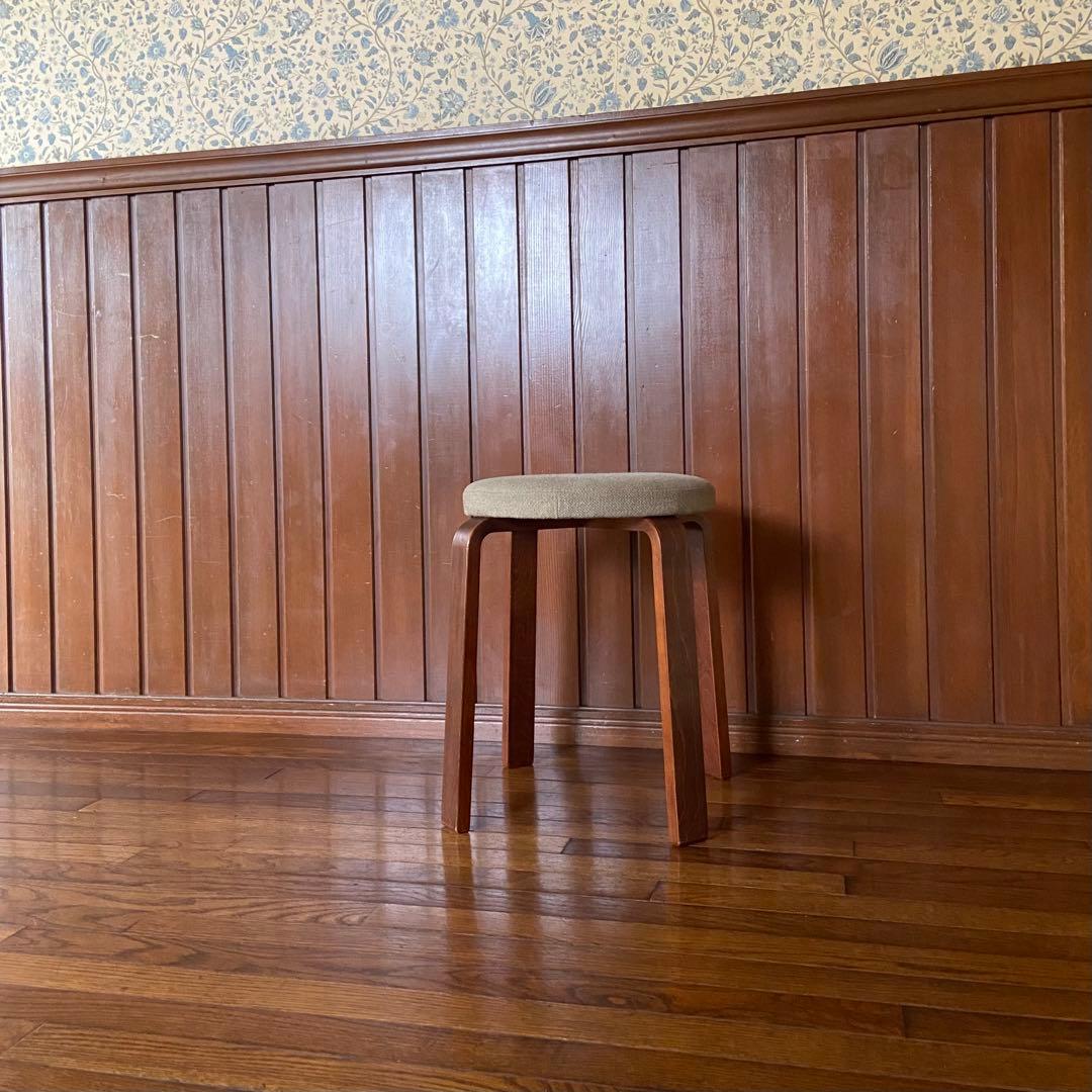 ビンテージ　スツール　丸椅子　北欧風　廃盤品