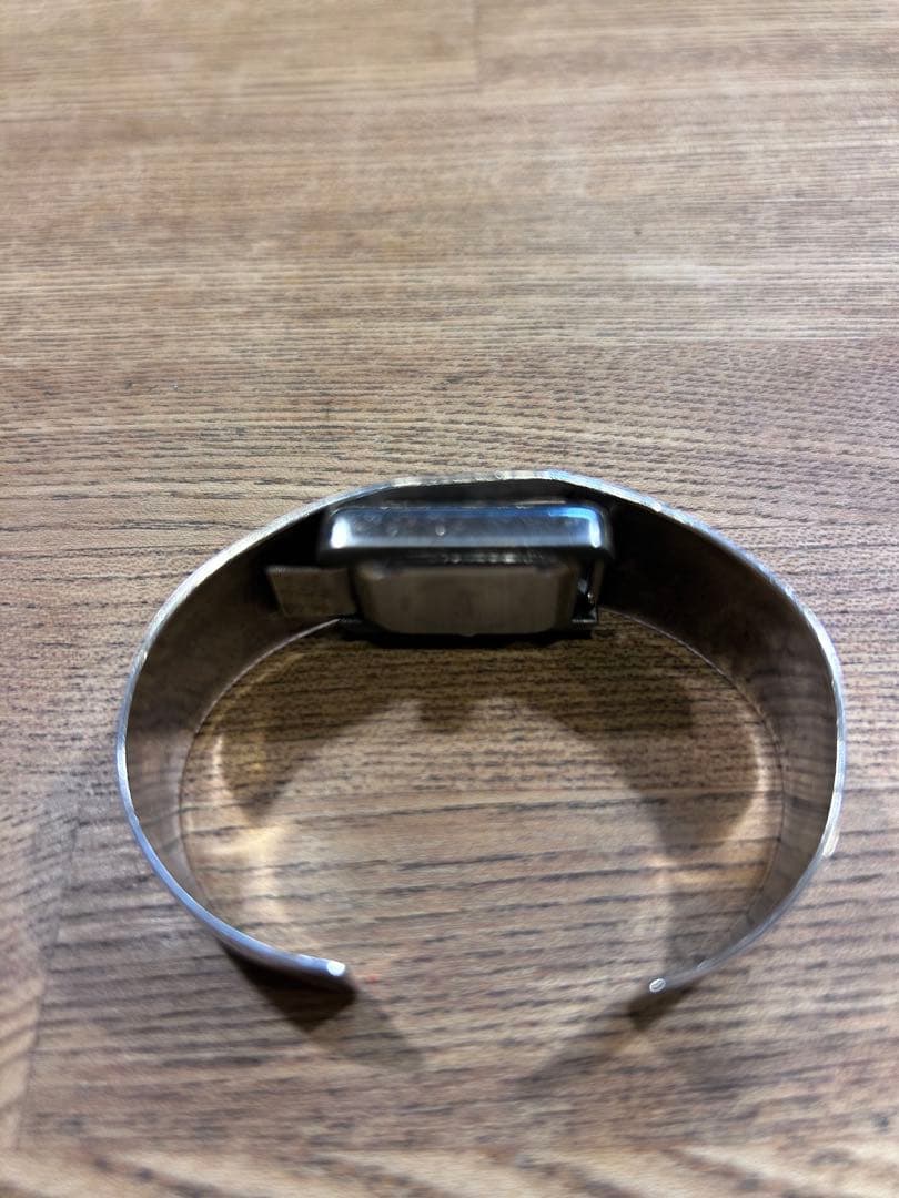 ブルウメン ナバホ バングルウォッチ