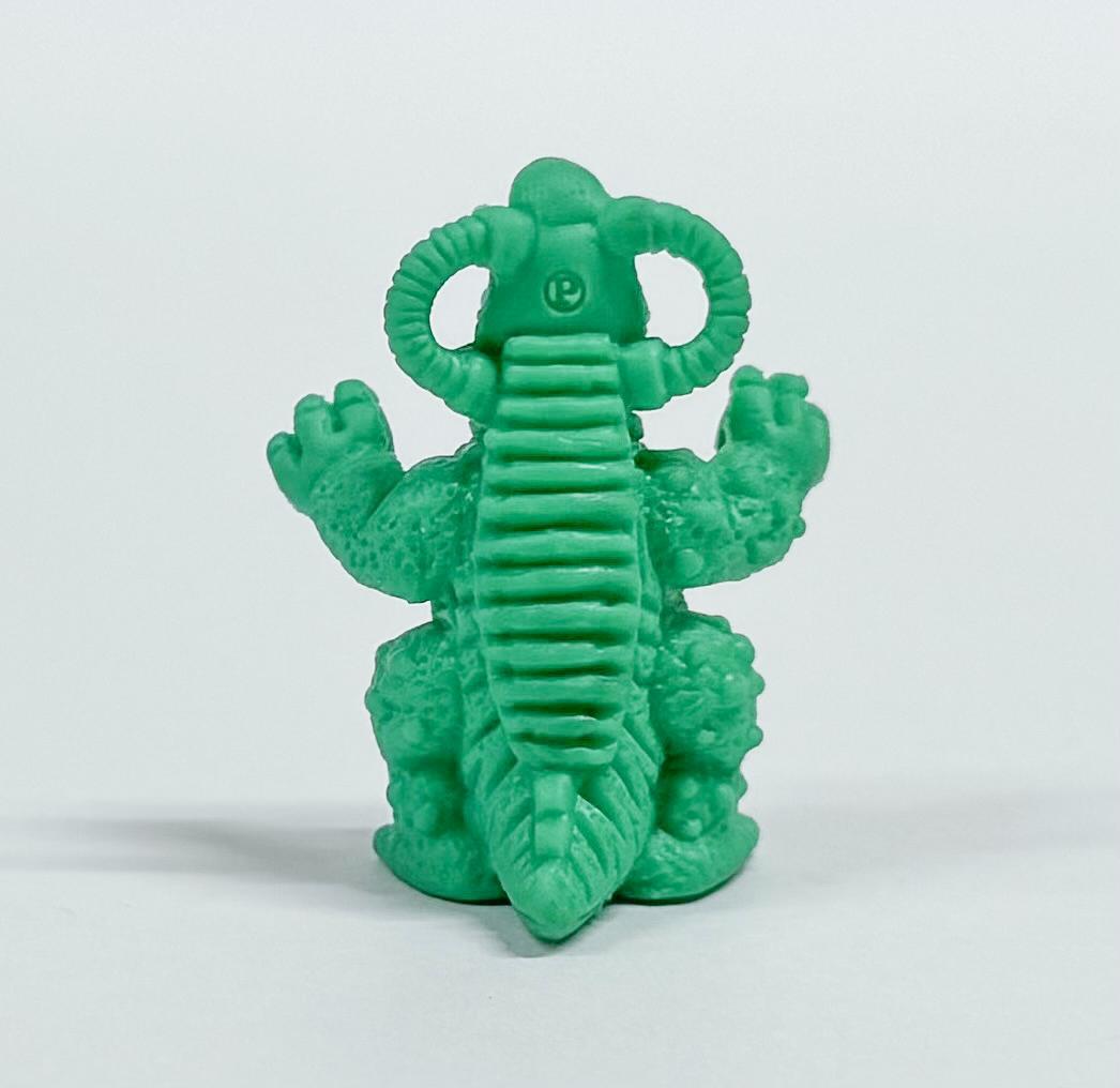 ウルトラマン怪獣消しゴム 改造ブラックキング（緑） - メルカリ