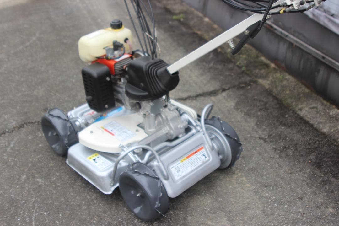 草刈機　オーレック　スパイダーモアー　SP850A　４WD　爪新品　ブレーキ付き