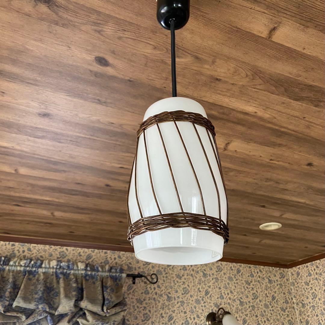 天井照明　和モダン　乳白ガラス　昭和レトロ　ペンダントライト