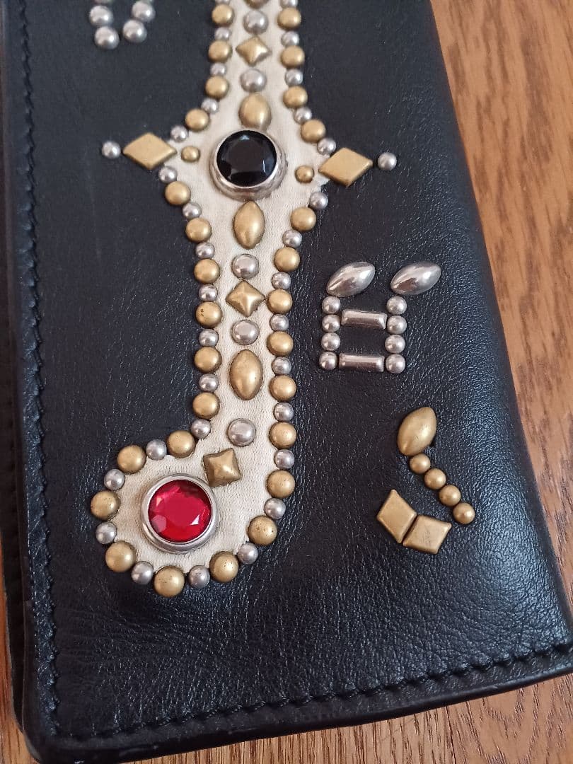 スタッズ 長財布