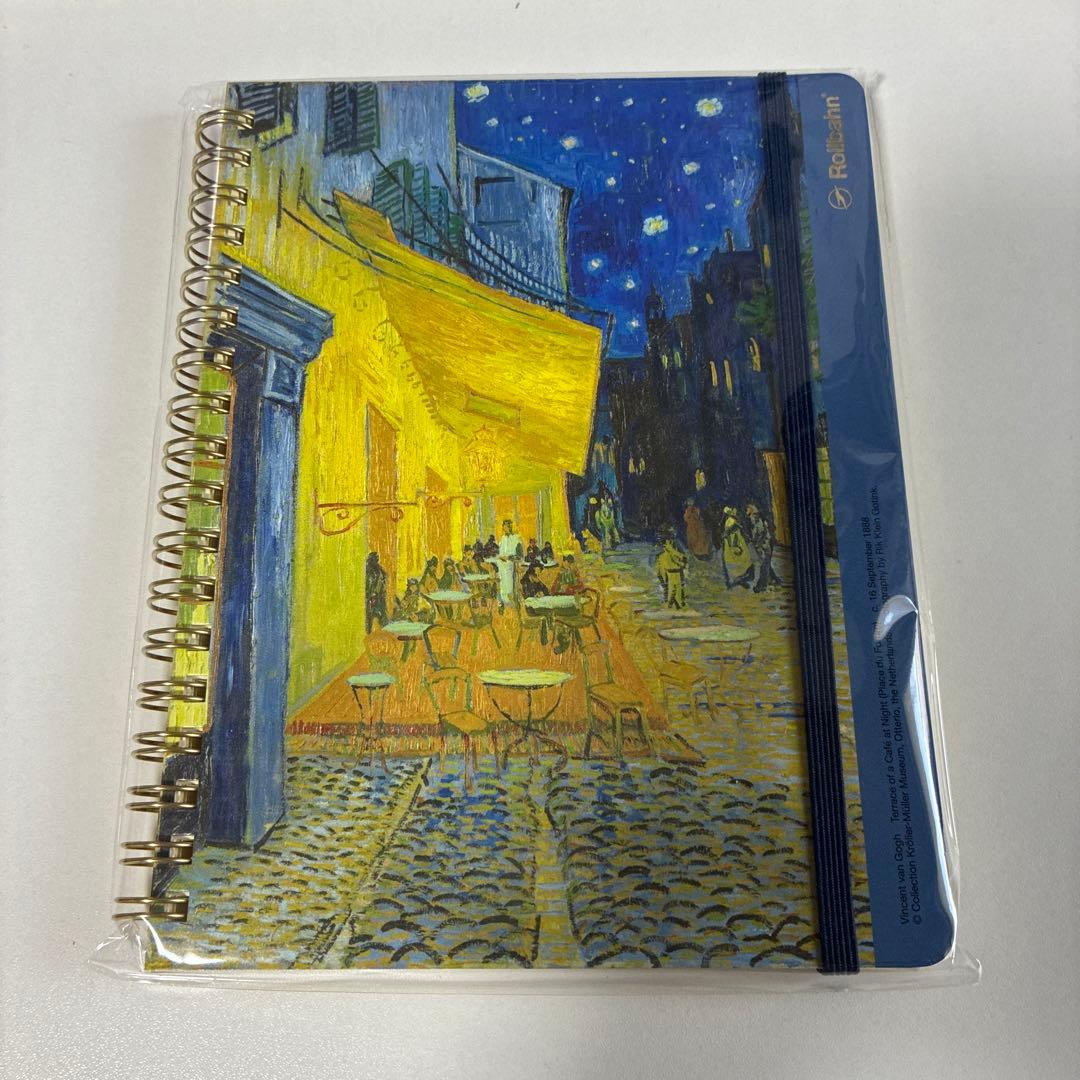 大ゴッホ展 ロルバーン ポケット付メモL 夜のカフェテラス Rollbahn