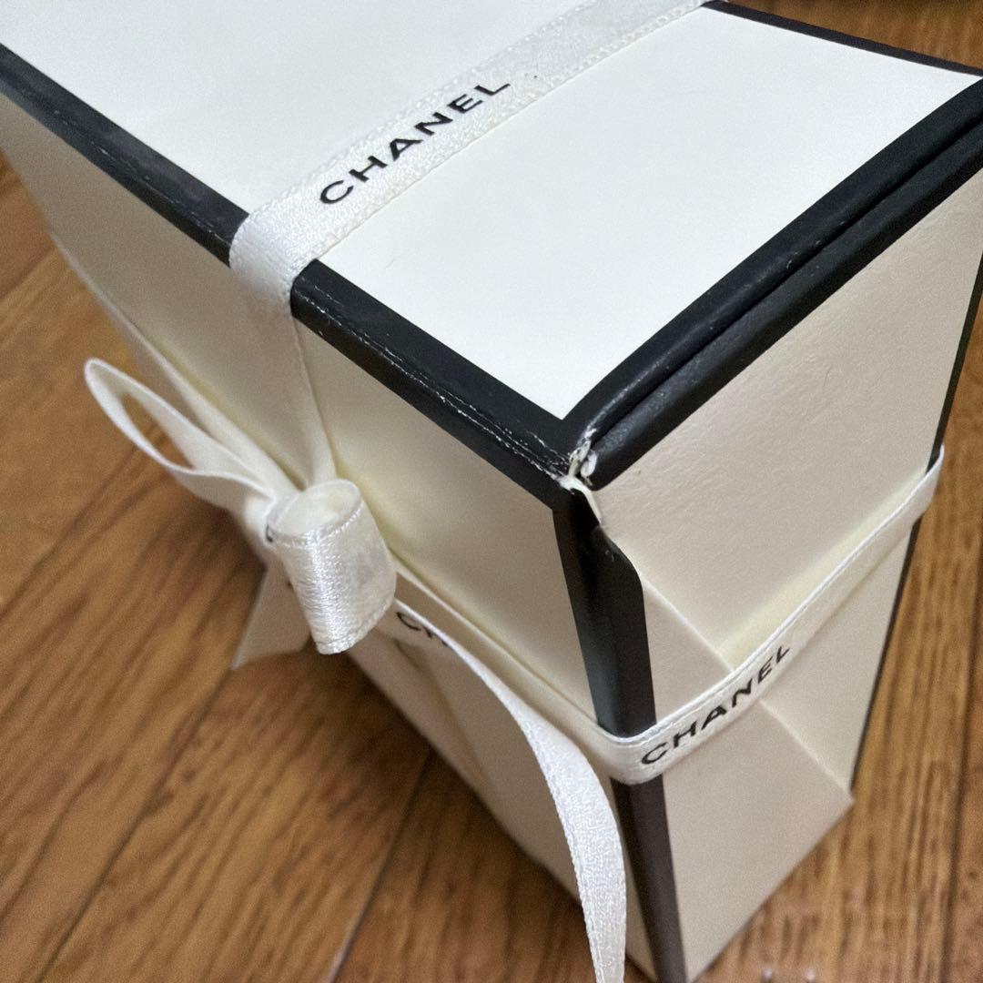 CHANEL アリュールオードゥトワレット　アリュールオードゥパルファム