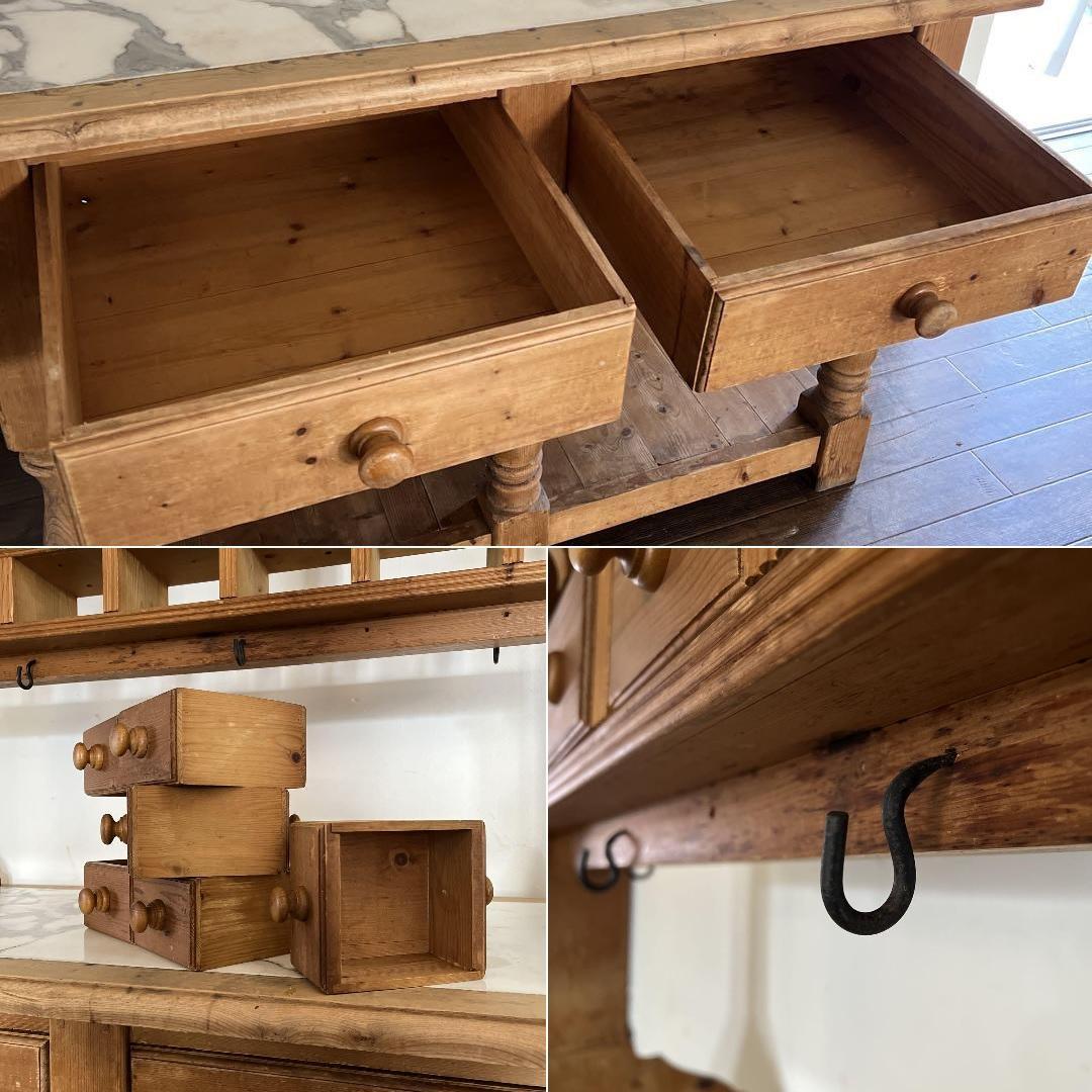 k991r116 フレンチアンティークのカフェキャビネット オールドパイン無垢材