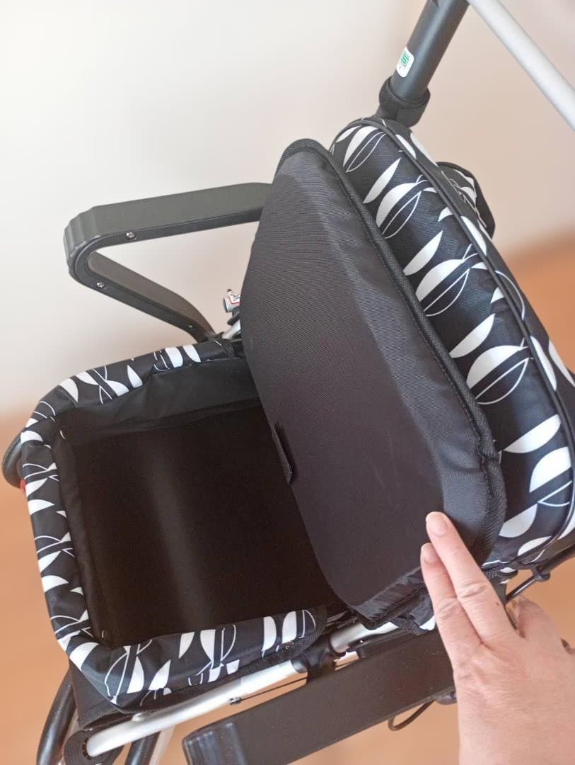 【新品未使用】シルバーカー　レコルティ　SLT10