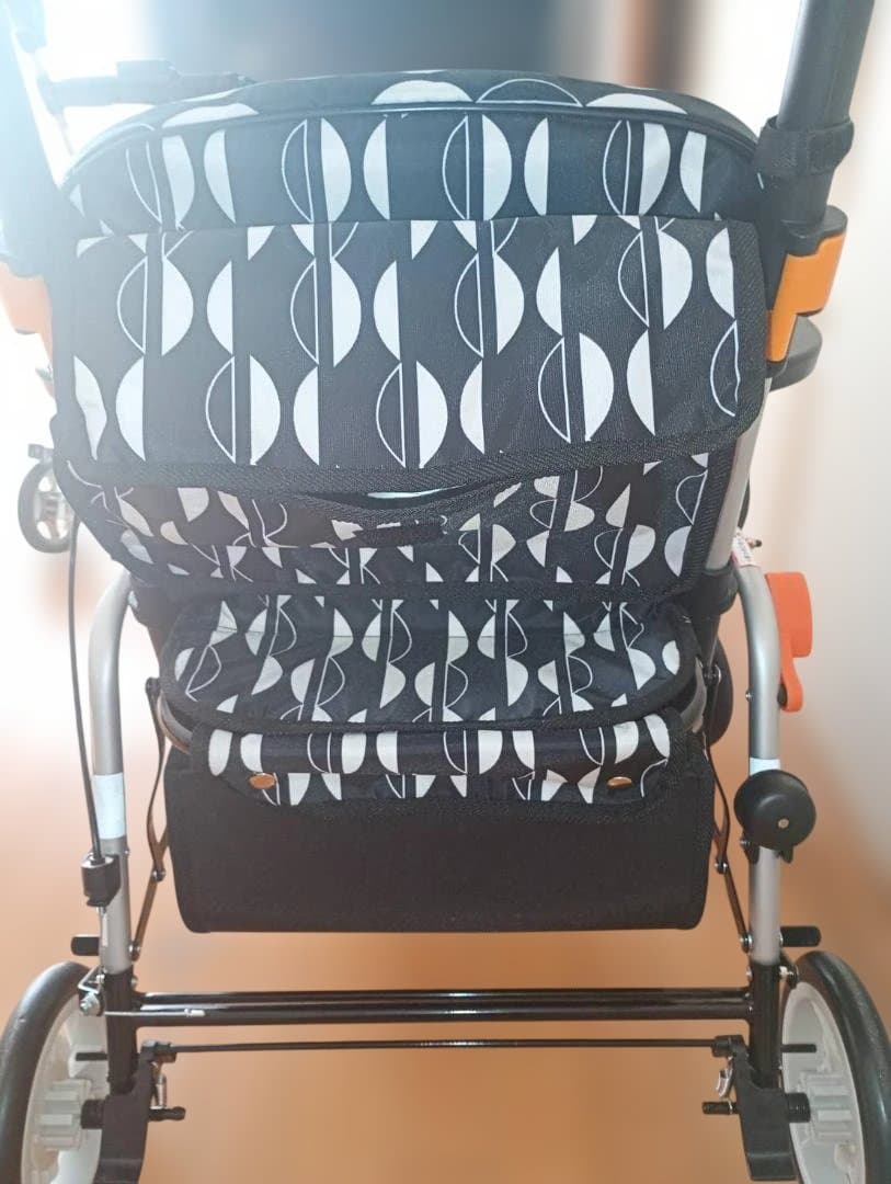 【新品未使用】シルバーカー　レコルティ　SLT10