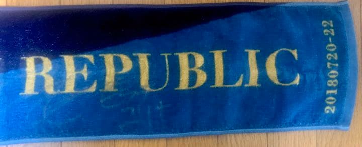 元欅坂46 平手友梨奈直筆サイン 欅共和国2018