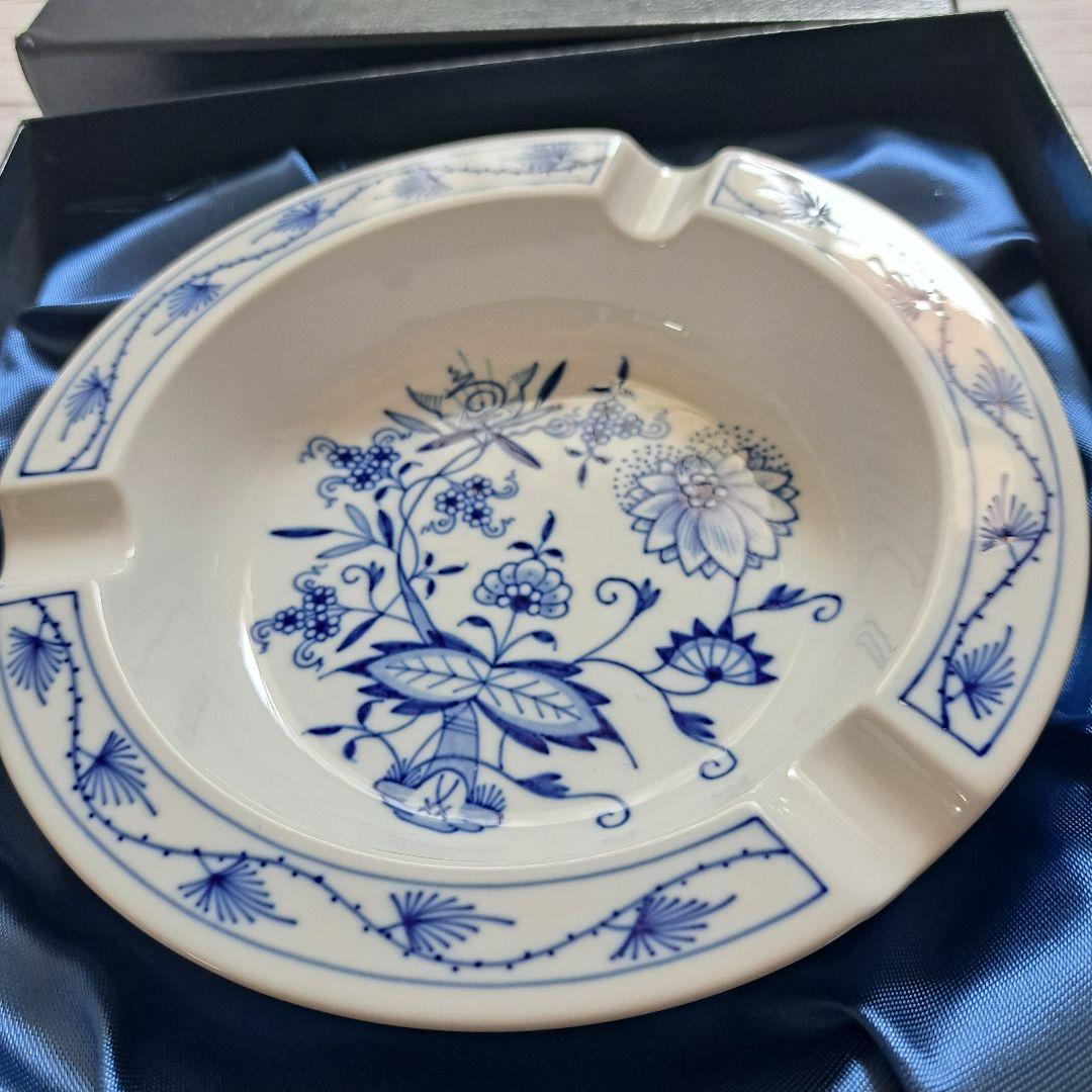 【新品未使用箱付き】MEISSEN 花柄 陶磁器 置き型　灰皿
