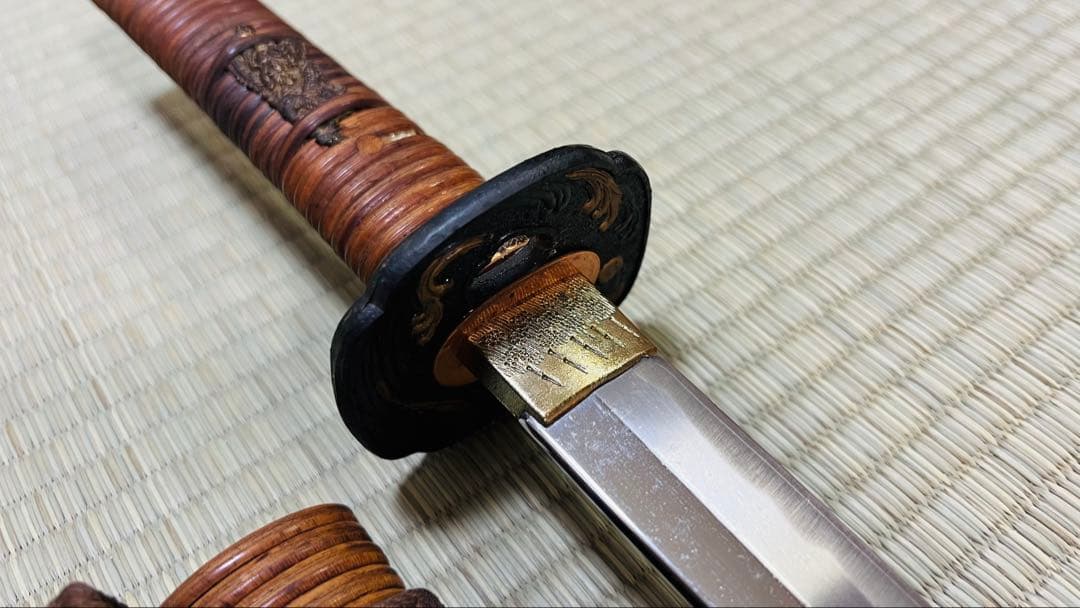 模造刀 大小 2振りセット 藤巻 鍔付き雲龍拵 笄付き 250519-4