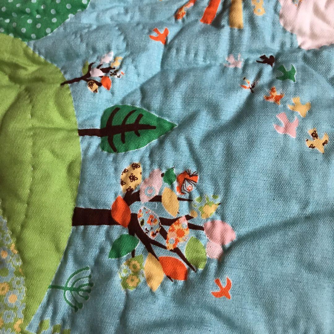 大きな空とおひさまのマット（約100㎝×88.5㎝）