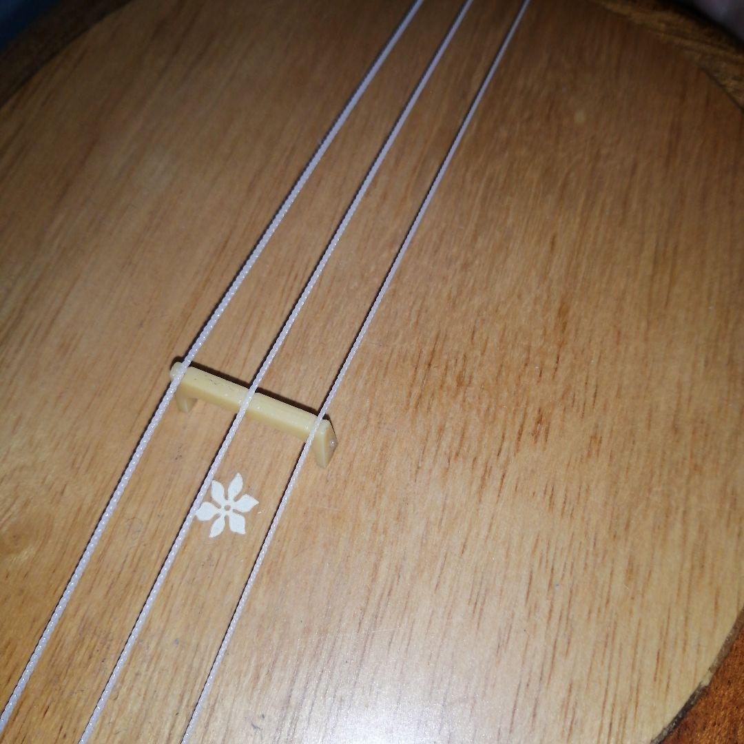 木の三線　沖縄　木製　皮張らないタイプ　三線
