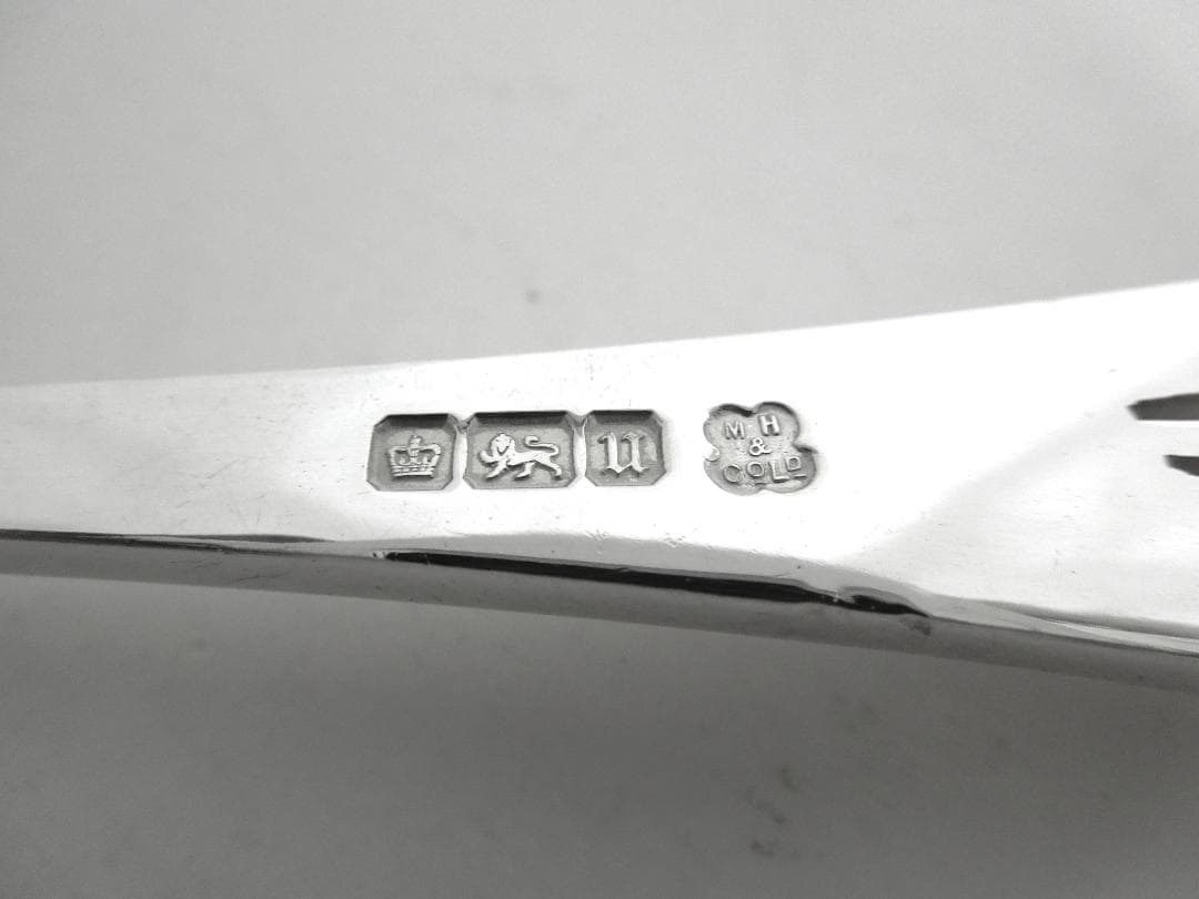 イギリス　ピアッシング　シルバーサービングスプーン　純銀