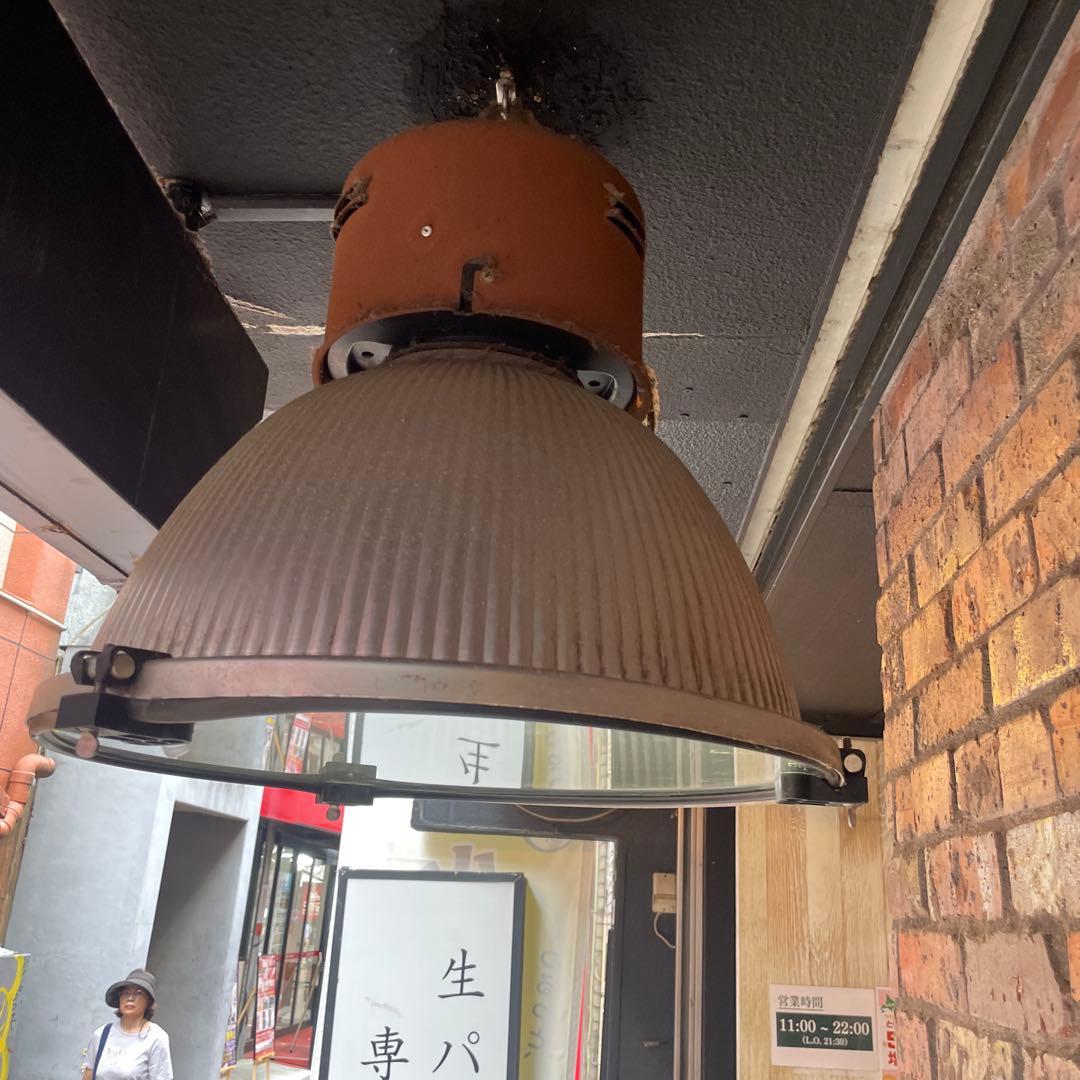 ブラウン金属製ペンダントライト 直径約40cm