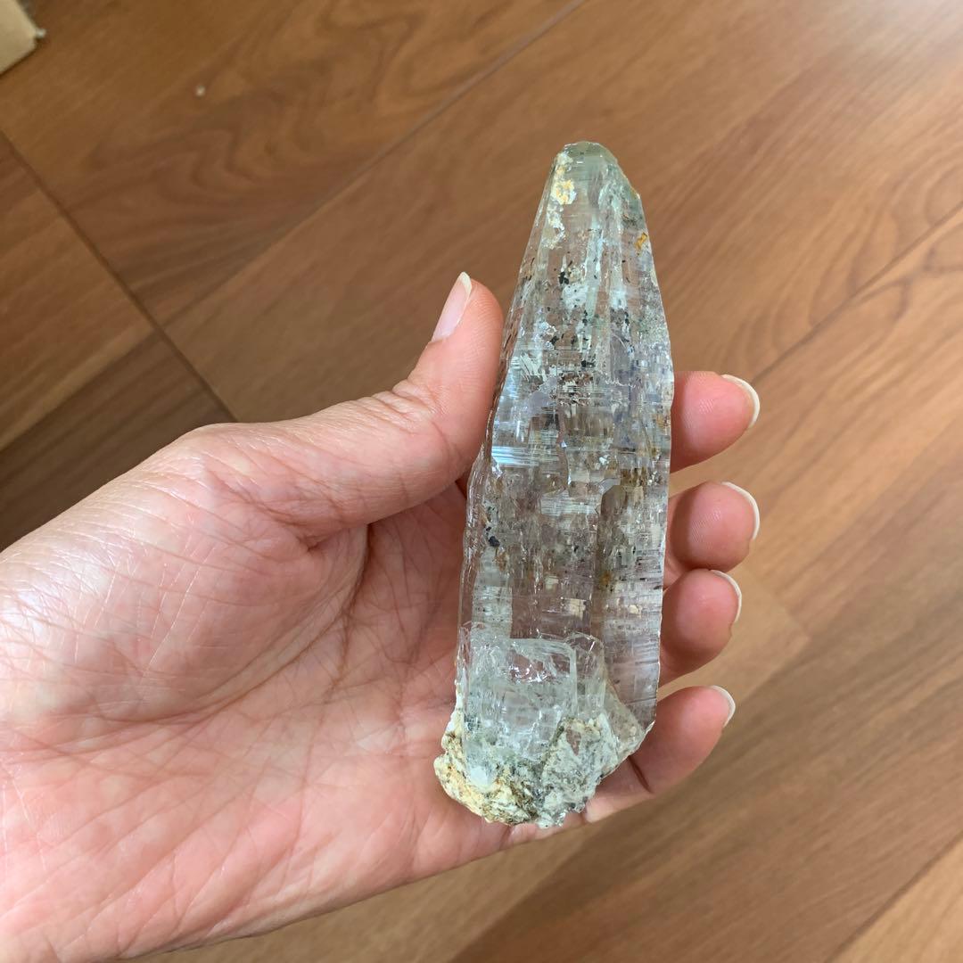 ヒマラヤ水晶　パキスタン　透明度最高レベル