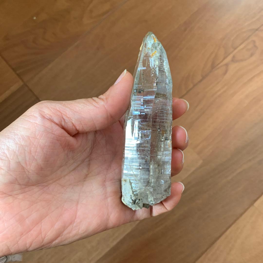 ヒマラヤ水晶　パキスタン　透明度最高レベル