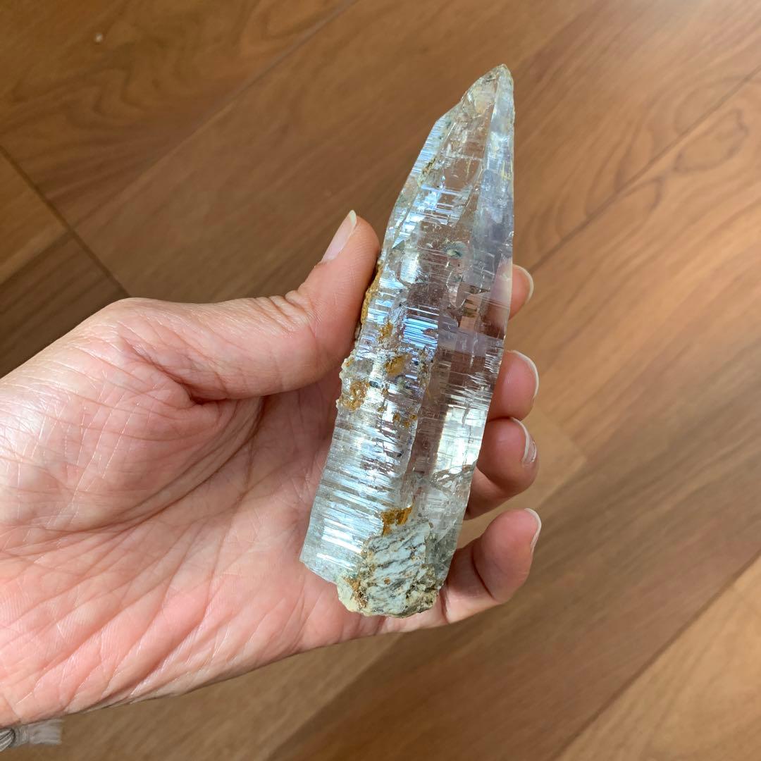 ヒマラヤ水晶　パキスタン　透明度最高レベル