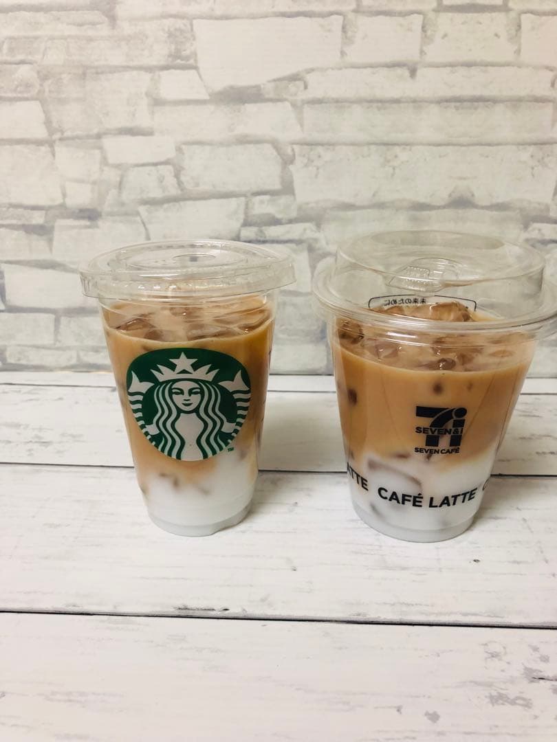 やぶ　食品サンプル　スタバ　セブンイレブン　カフェラテ