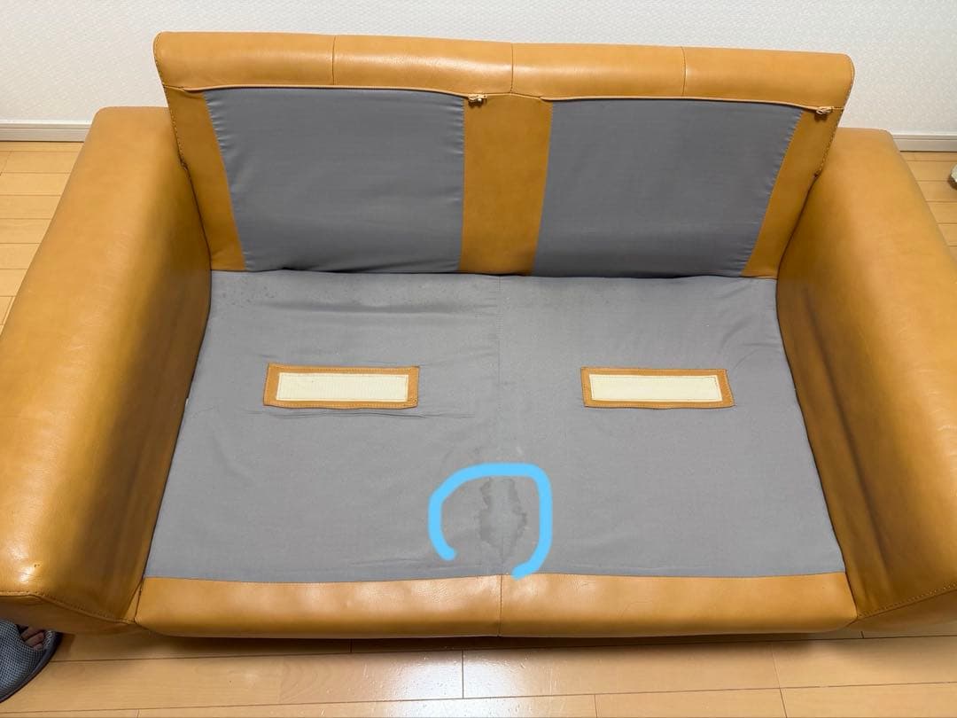 unico ウニコ「MOLN(モルン)」レザー 2人掛けソファ 東京琦玉取引限定