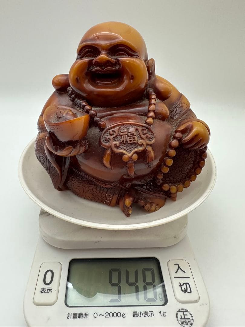 ☆☆ 遺品整理品☆☆ 琥珀 蜜蜡 アンティーク品 弥勒仏 レトロ948g箱がある