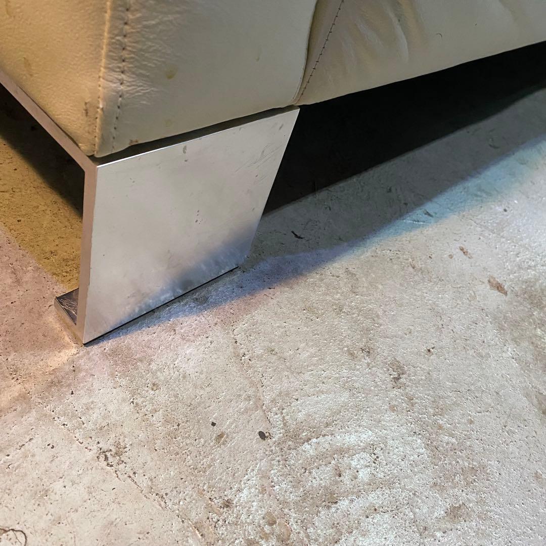 イタリア製　本革　ホワイトレザー 3人掛けソファ　モダン　ミッドセンチュリー