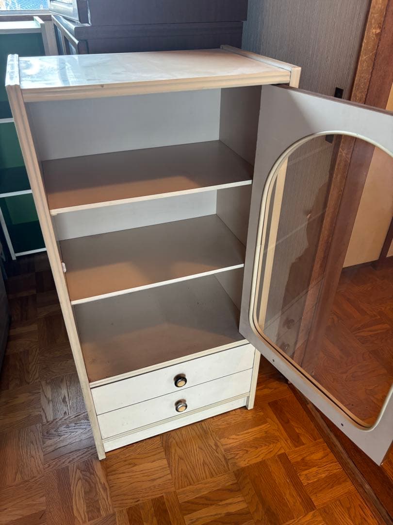 昭和レトロ 収納棚 食器棚 飾り棚 キャビネット ガラス戸 レトロポップ 当時物