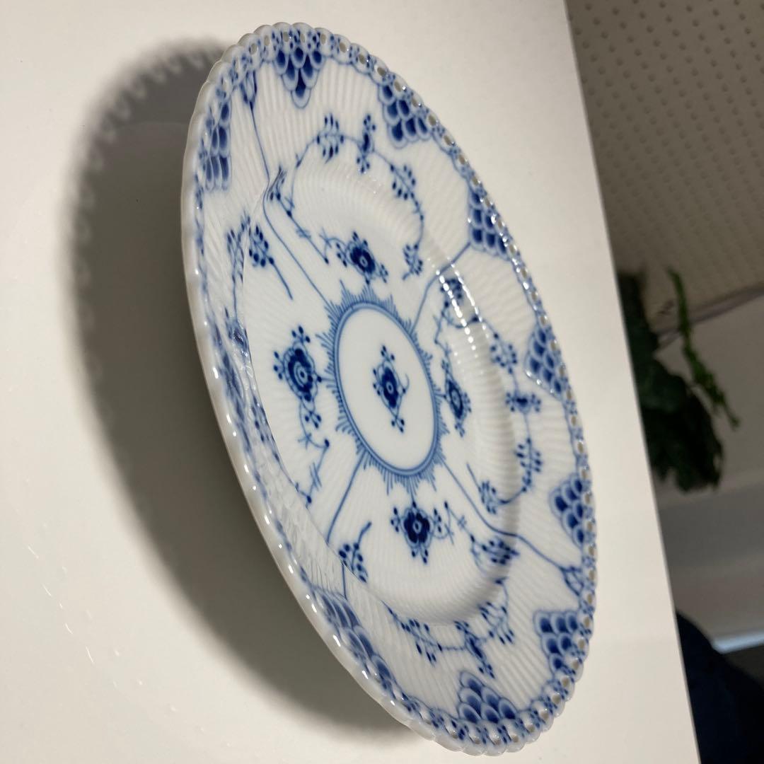 【lucky】ブルーフルーテッド　フルレース　19cm