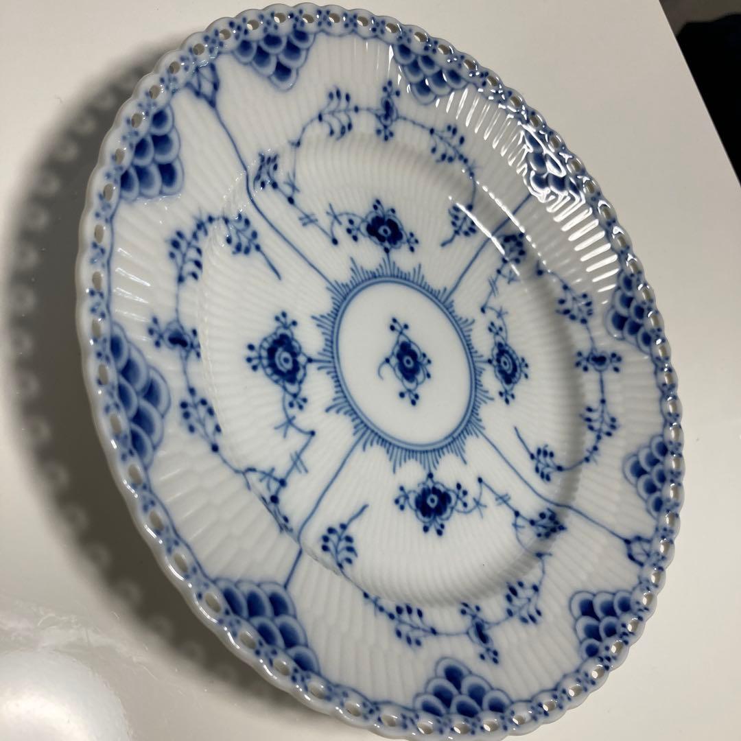 【lucky】ブルーフルーテッド　フルレース　19cm