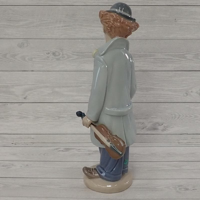 RU-6181リヤドロフィギュリン　ピエロ　2体 サックス　バイオリン音楽隊