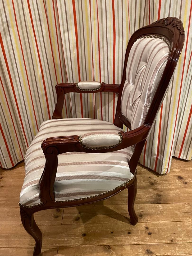 アームチェア　マルシェチェア　ロココ調　アンティーク　猫脚　ダイニングチェア