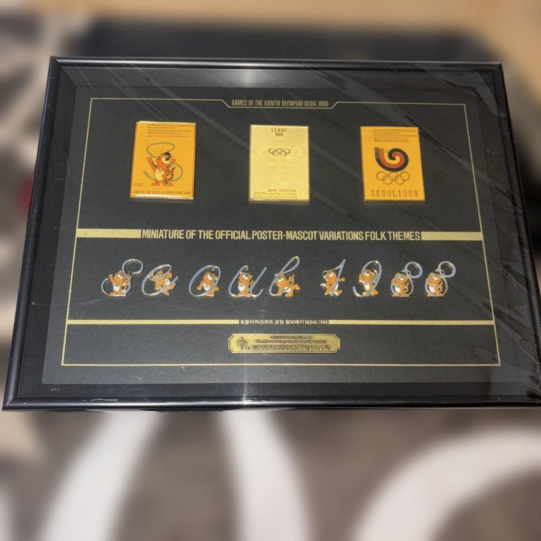 未使用 ソウル五輪1988 ピンバッジ コレクション 額装 - メルカリ