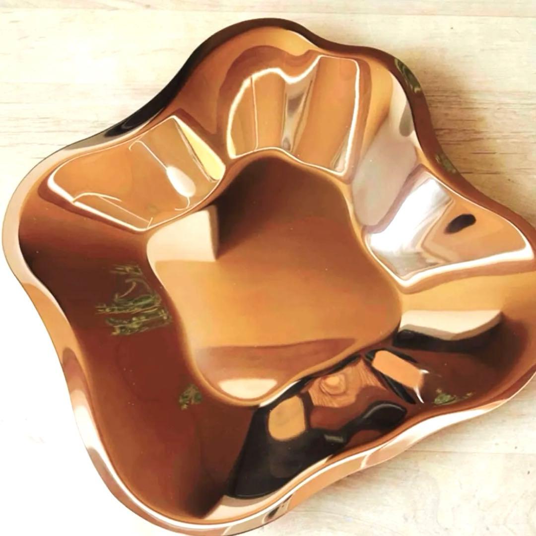 お値下げ中イッタラアアルト ステンレス ボウル プレート 35.8cm ゴールド