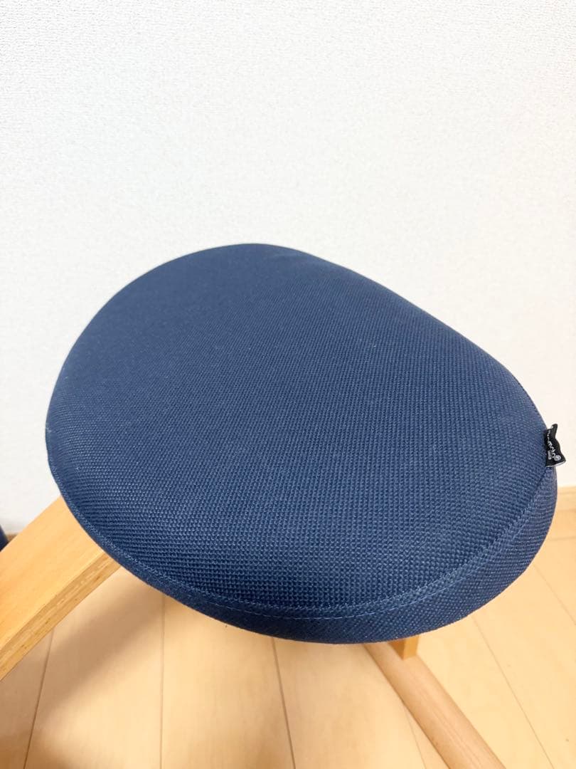 balans Easy バランスチェア イージー ネイビー 姿勢矯正 学習椅子