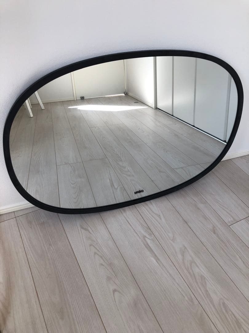 umbra ハブ ミラー オーバル ブラック 91×61cm