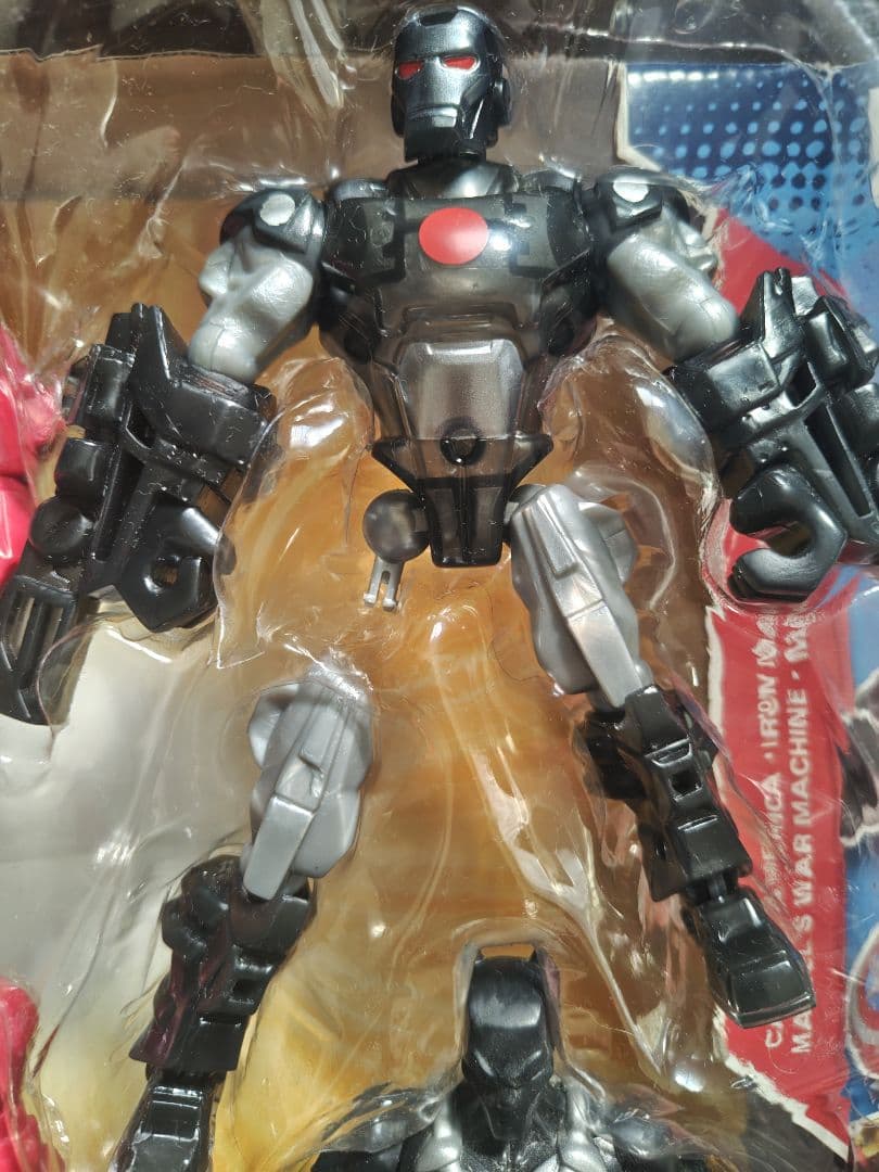 マーベルスーパーヒーローマッシャーズ５体セット　ブラックパンサー・クロスボーンズ