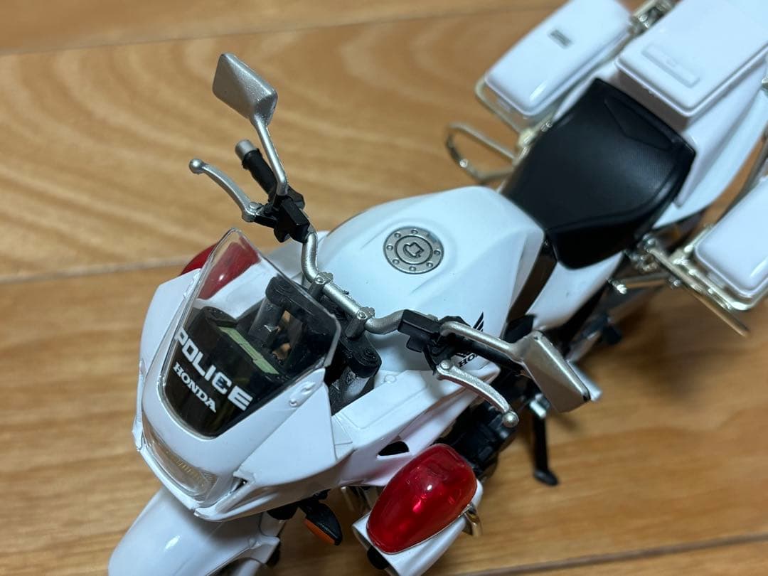 アオシマ 1/12 ホンダ CB1300P 警視庁 白バイ 完成品 訳あり - メルカリ