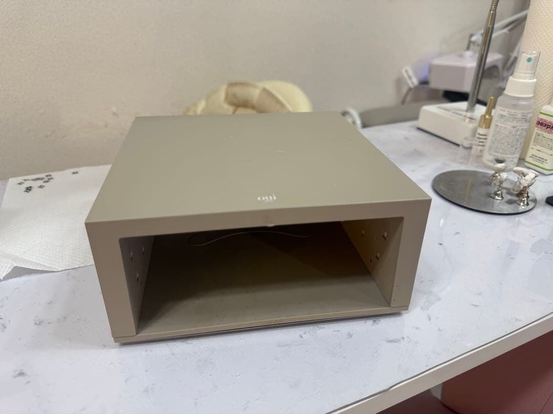 oui nails ネイルライト 美容機能付き