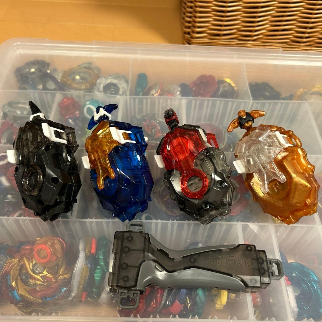 ベイブレードバースト まとめ売り 引退品 - メルカリ