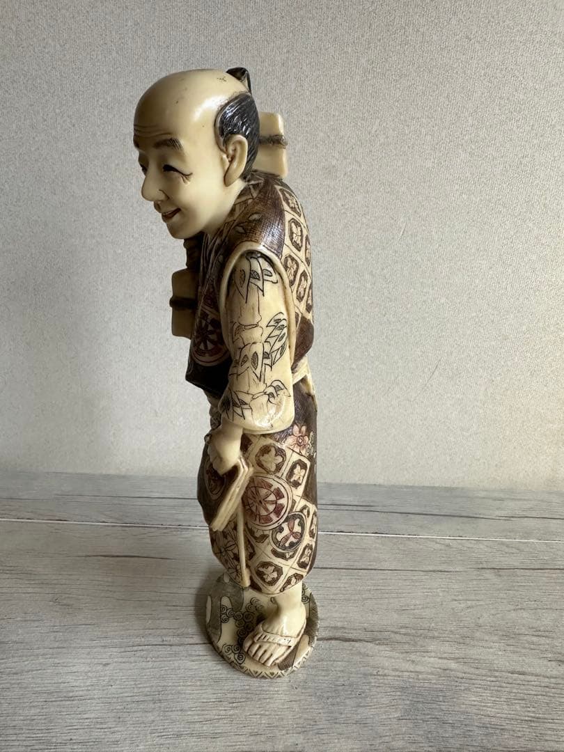 昭和レトロ 和風置物 細密彫刻 樹脂製 骨董品 アンティーク