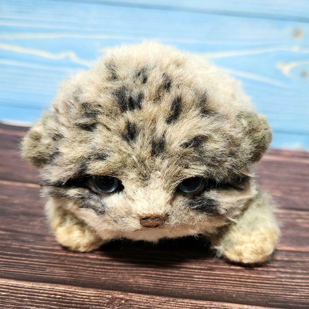 誕生、赤ちゃんマヌルネコ あみぐるみ【どっしりサイズ】