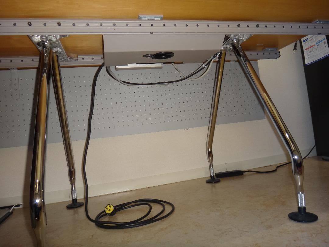 ヴィトラ デスク VITRA AD HOC OFFICE SYSTEM DESK