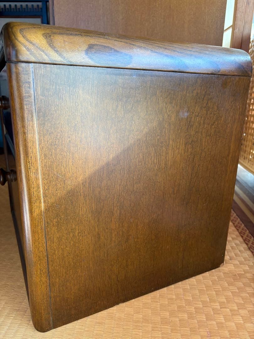 フランスベッド　ブラウン木製サイドテーブル 引き出し　アンティーク　モダン