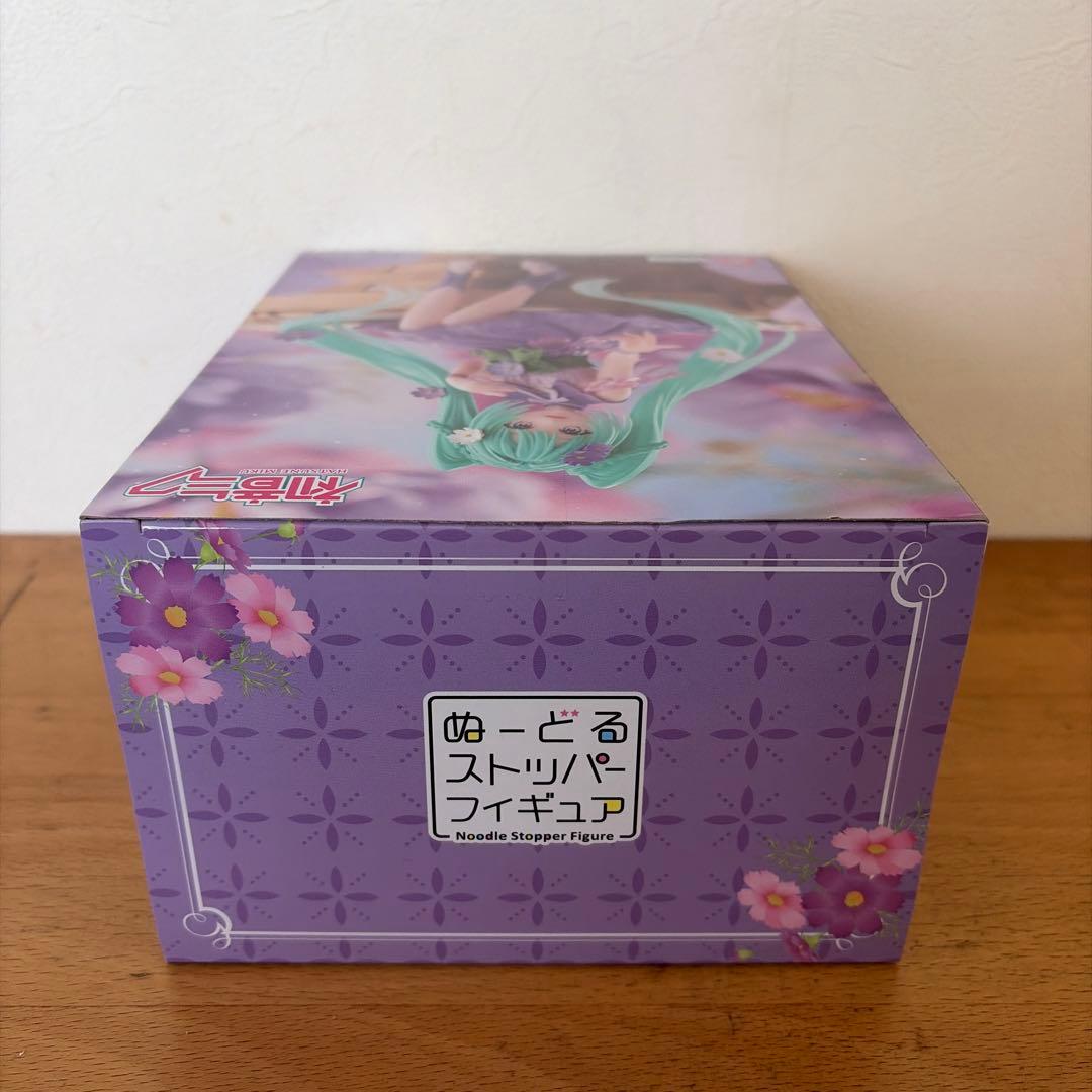 美少女　他　フィギュアまとめ売り15体　初音ミク　呪術廻戦　るろうに剣心 他