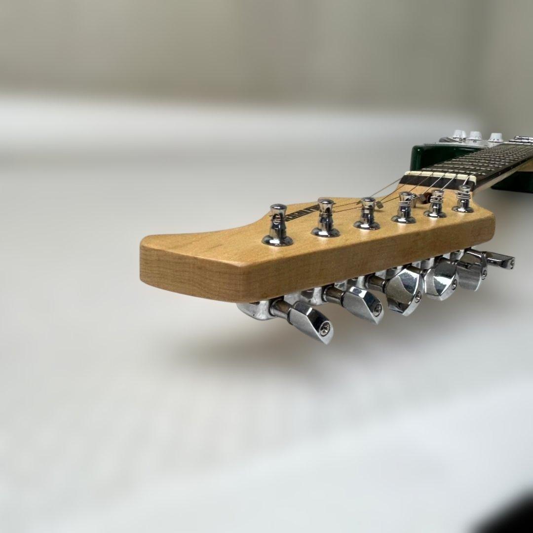 プレイテック　PlayTech　エレキギター　深緑色【ジャンク扱い】