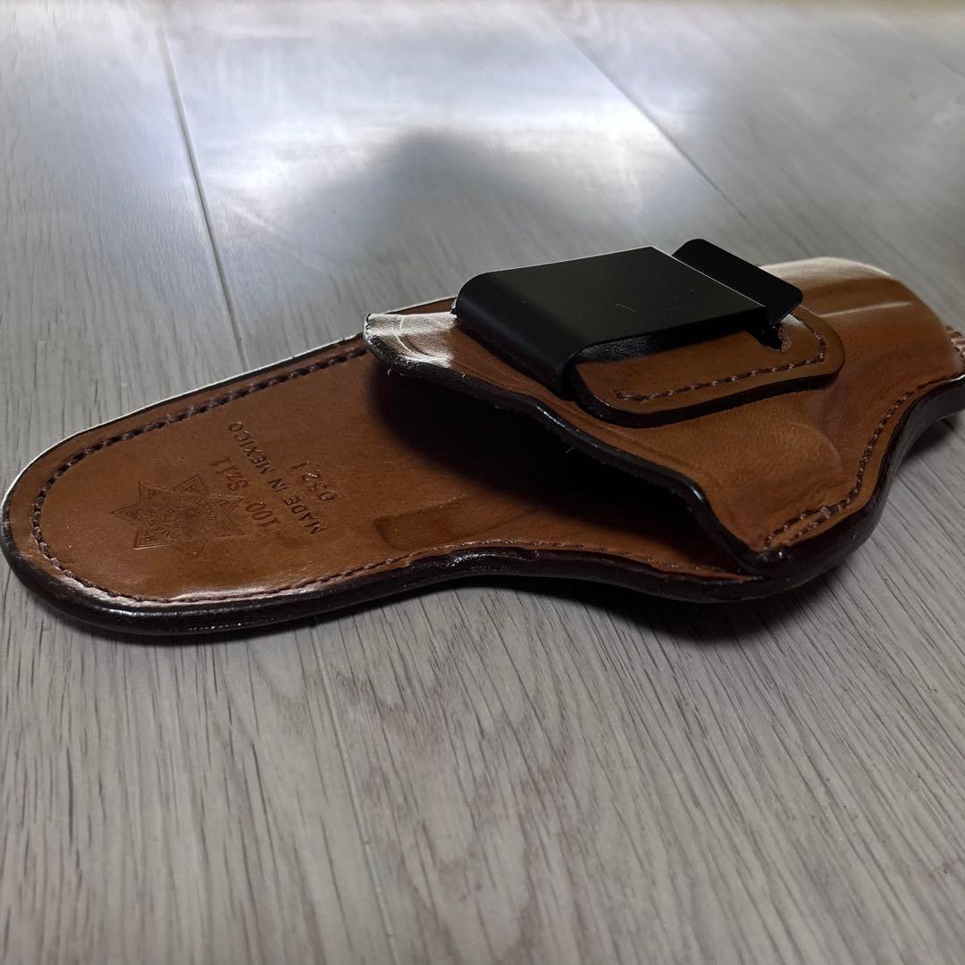 美品　牛革　ビアンキ　レザーホルスター　モデル100